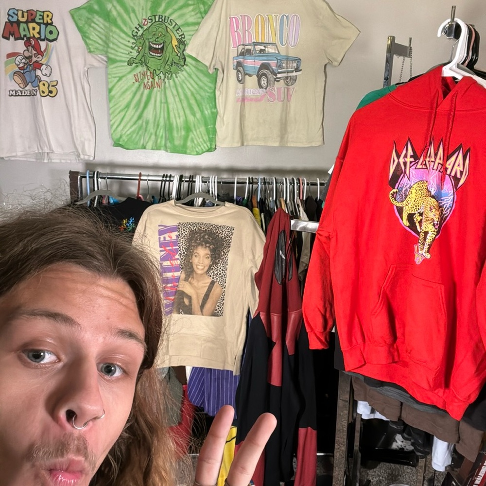live show item